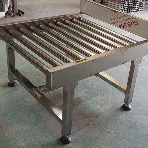 無動力式(shi)滾筒線